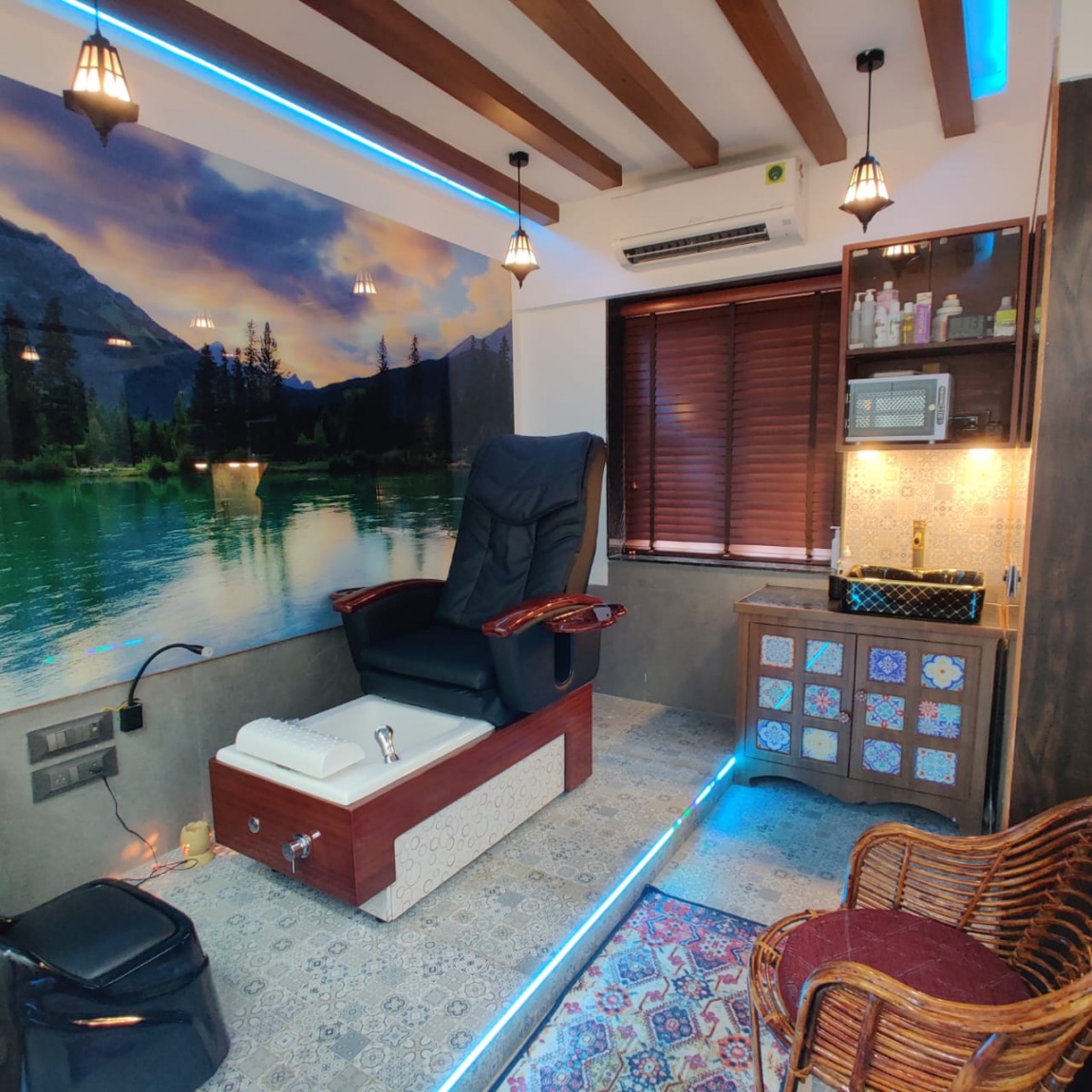 Diabetic pedicure Diabetic Foot Clinic India